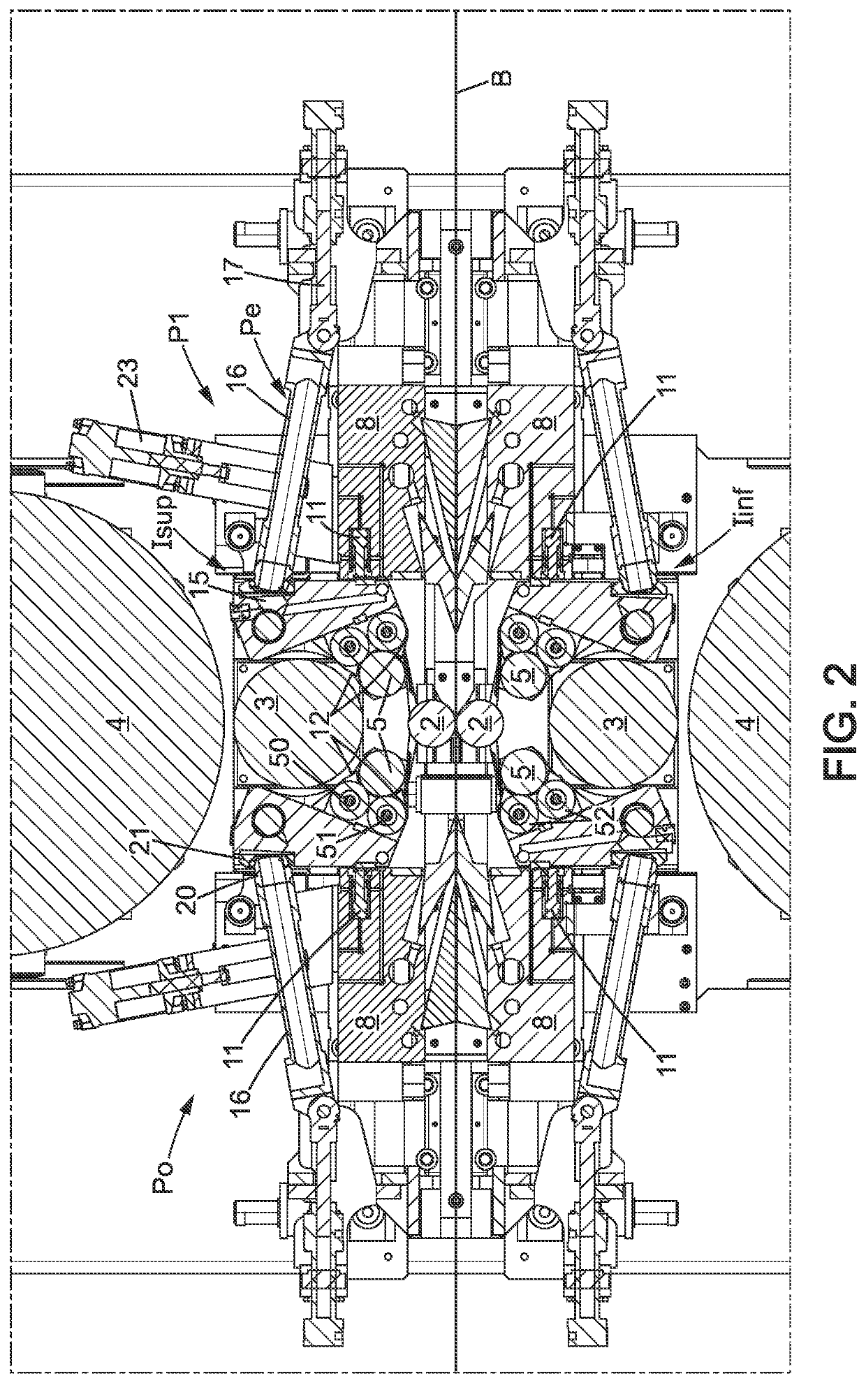 Rolling mill with cooling or lubricating device