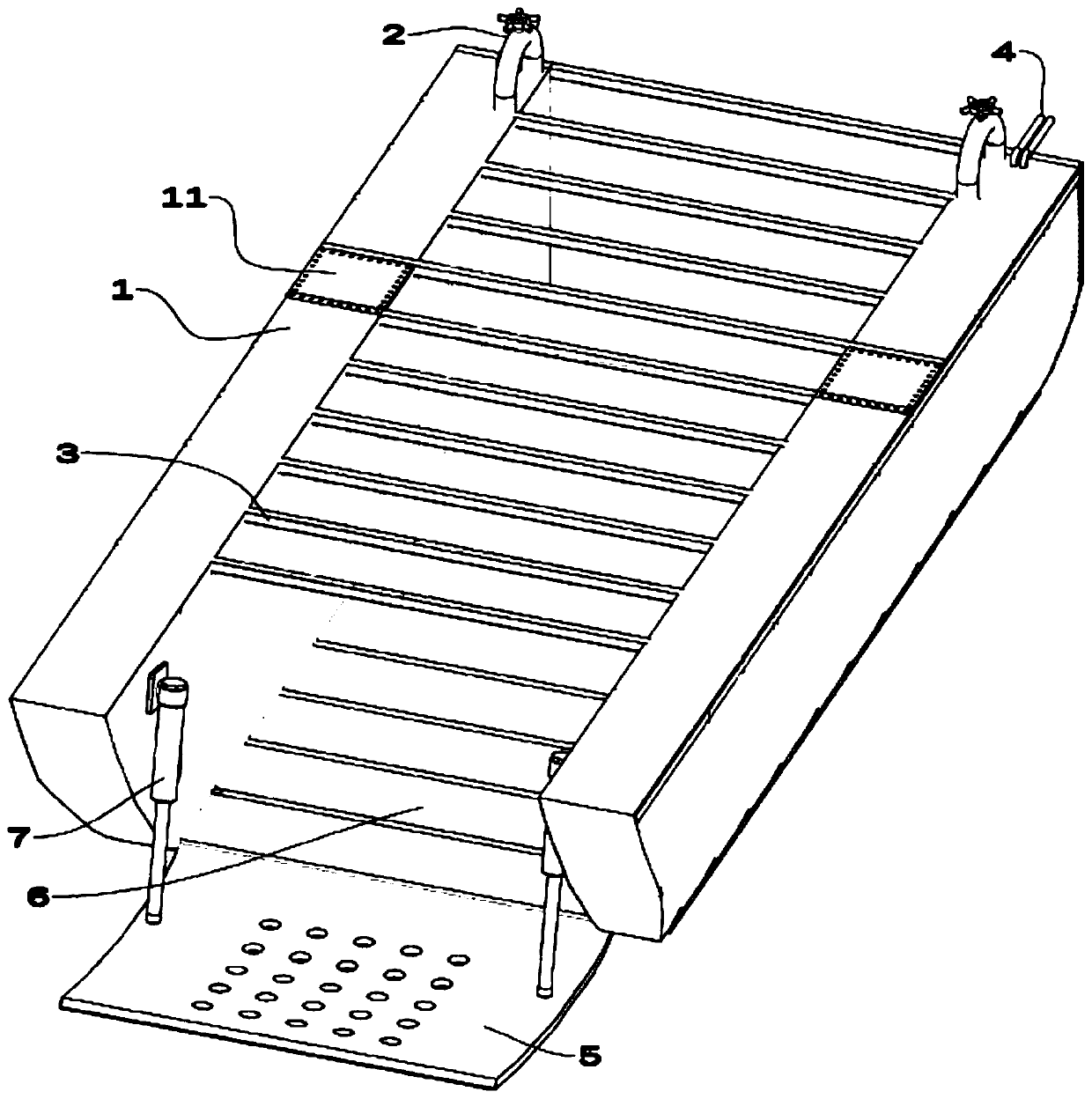 Object storage cabin of dirt removal boat for water floating objects, dirt removal boat based on object storage cabin, and direct removal method for water floating objects