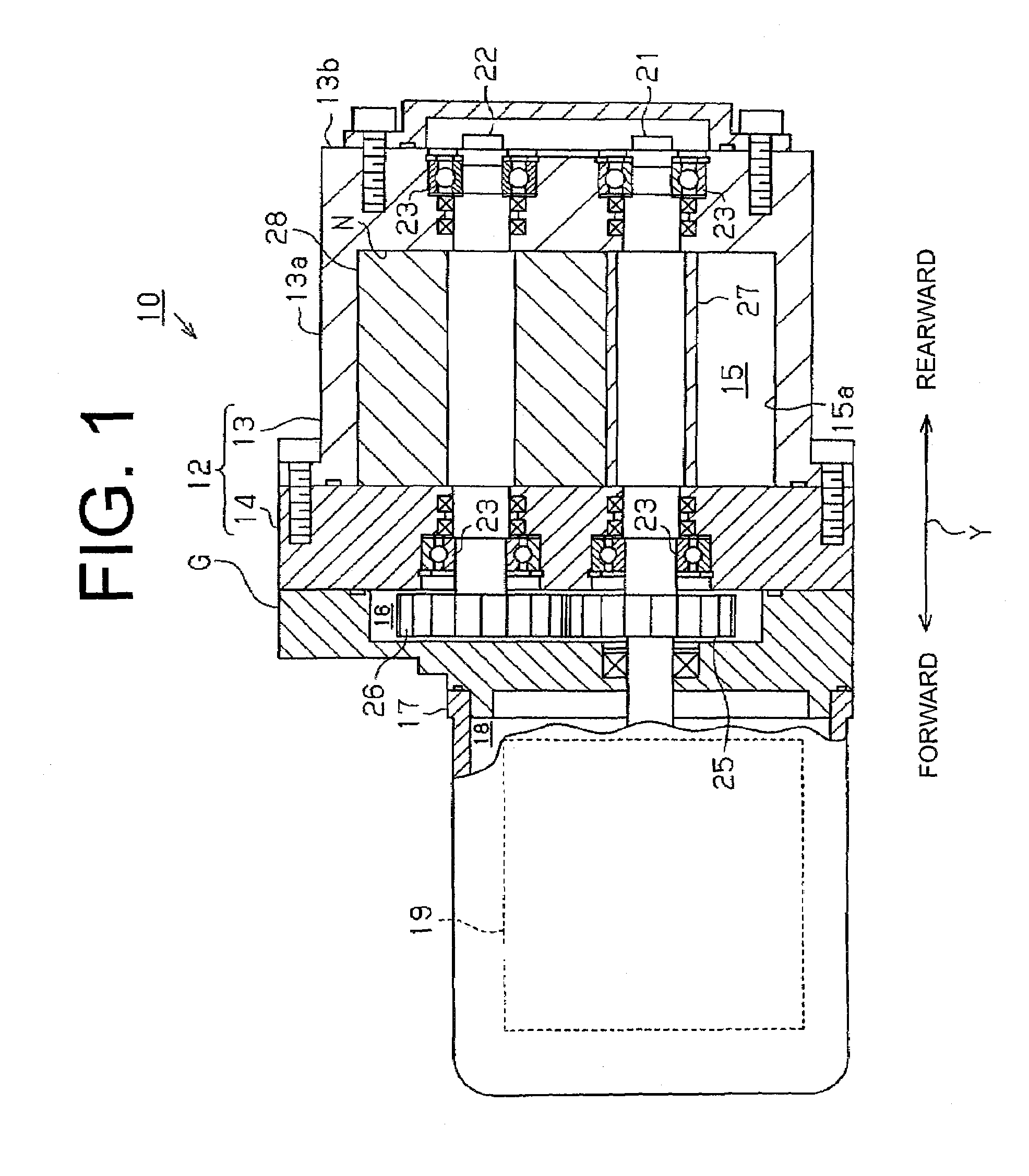 Roots type fluid machine