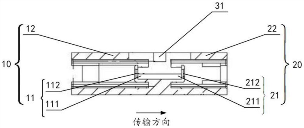 An optical fiber adapter and an optical fiber connection structure