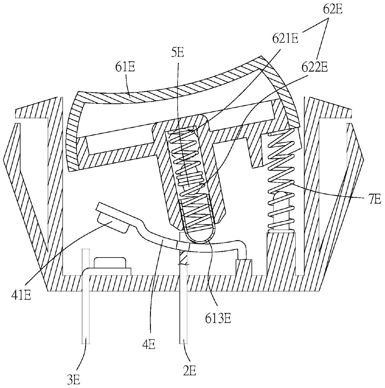 Heat destructive disconnecting switch and socket with such switch