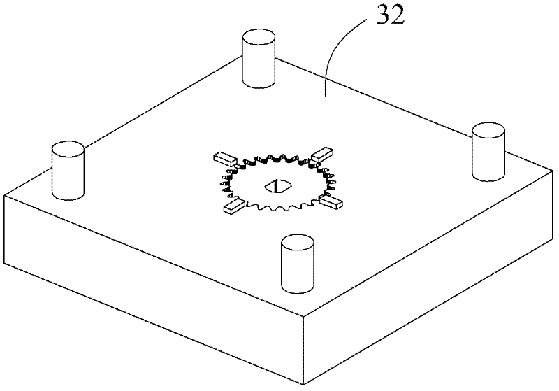 Gear hot-stamping equipment and gear hot-stamping method