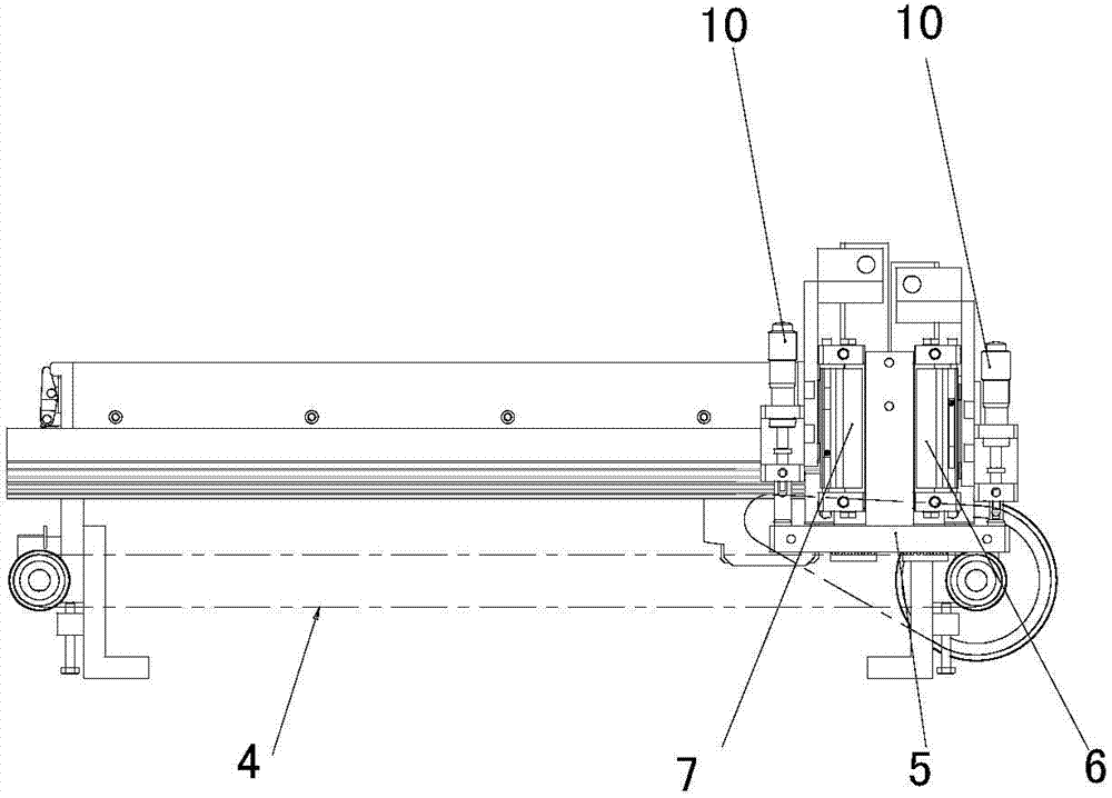 Soldering flux supply mechanism for substrate ball mounter