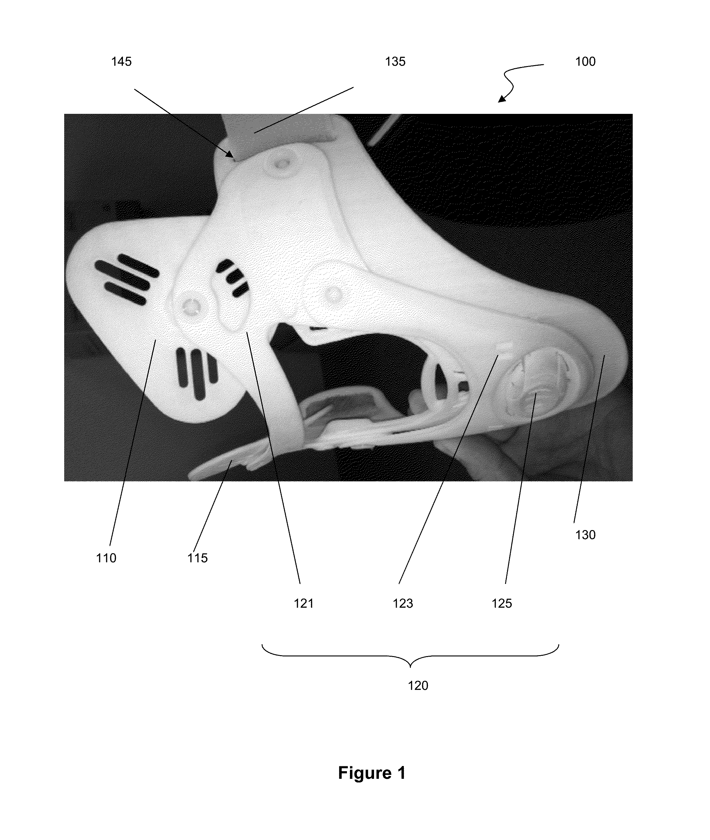 Cervical collar spinal height adjustment system