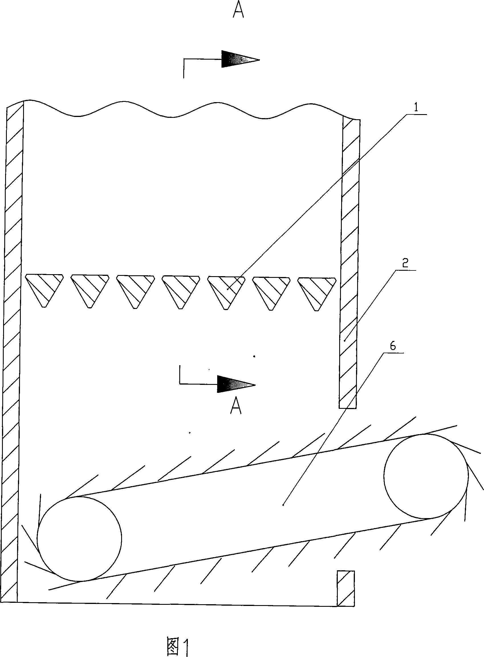 Triangle roll-over type moving grate