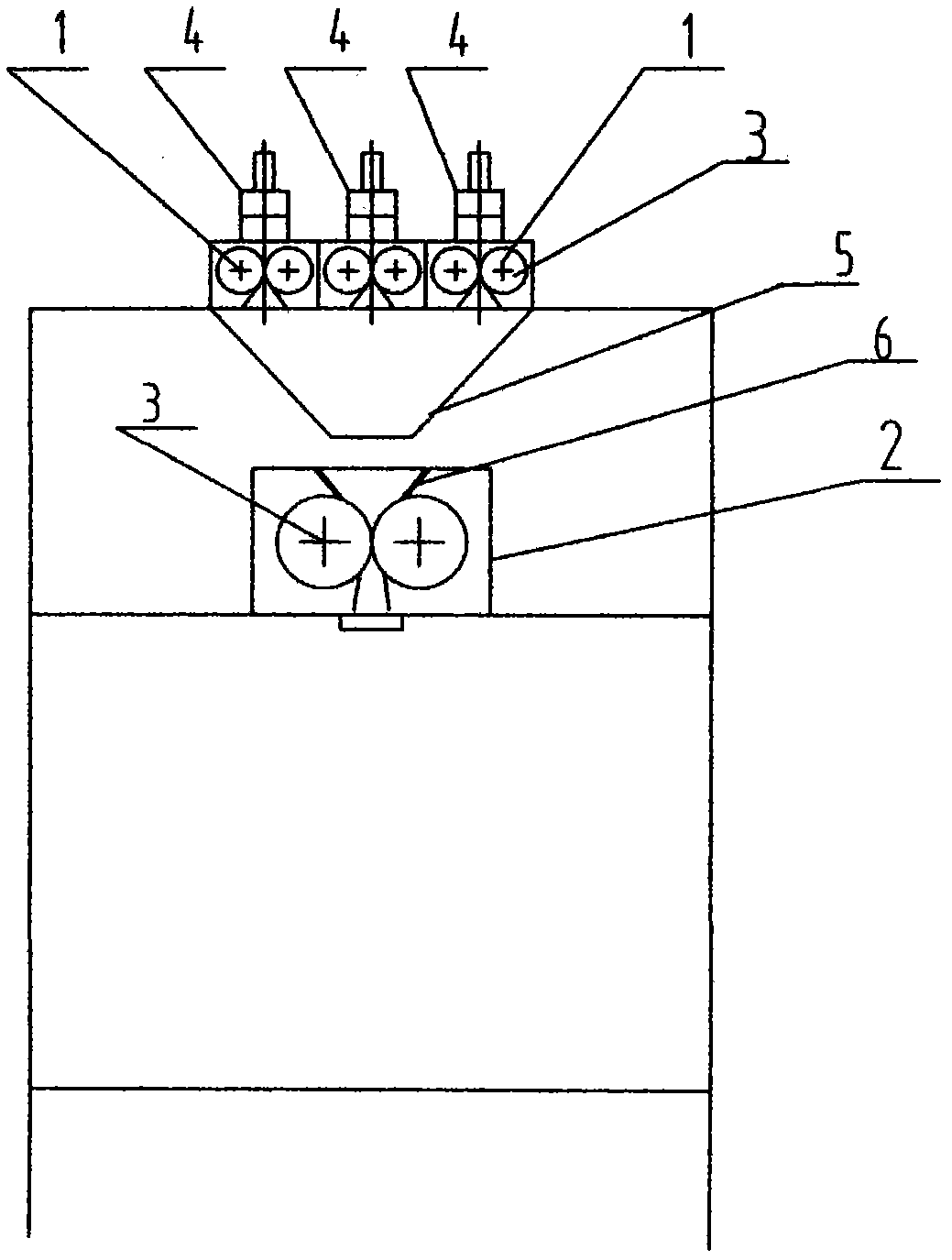 Ceramic pulverizing, crushing and mixing mechanism