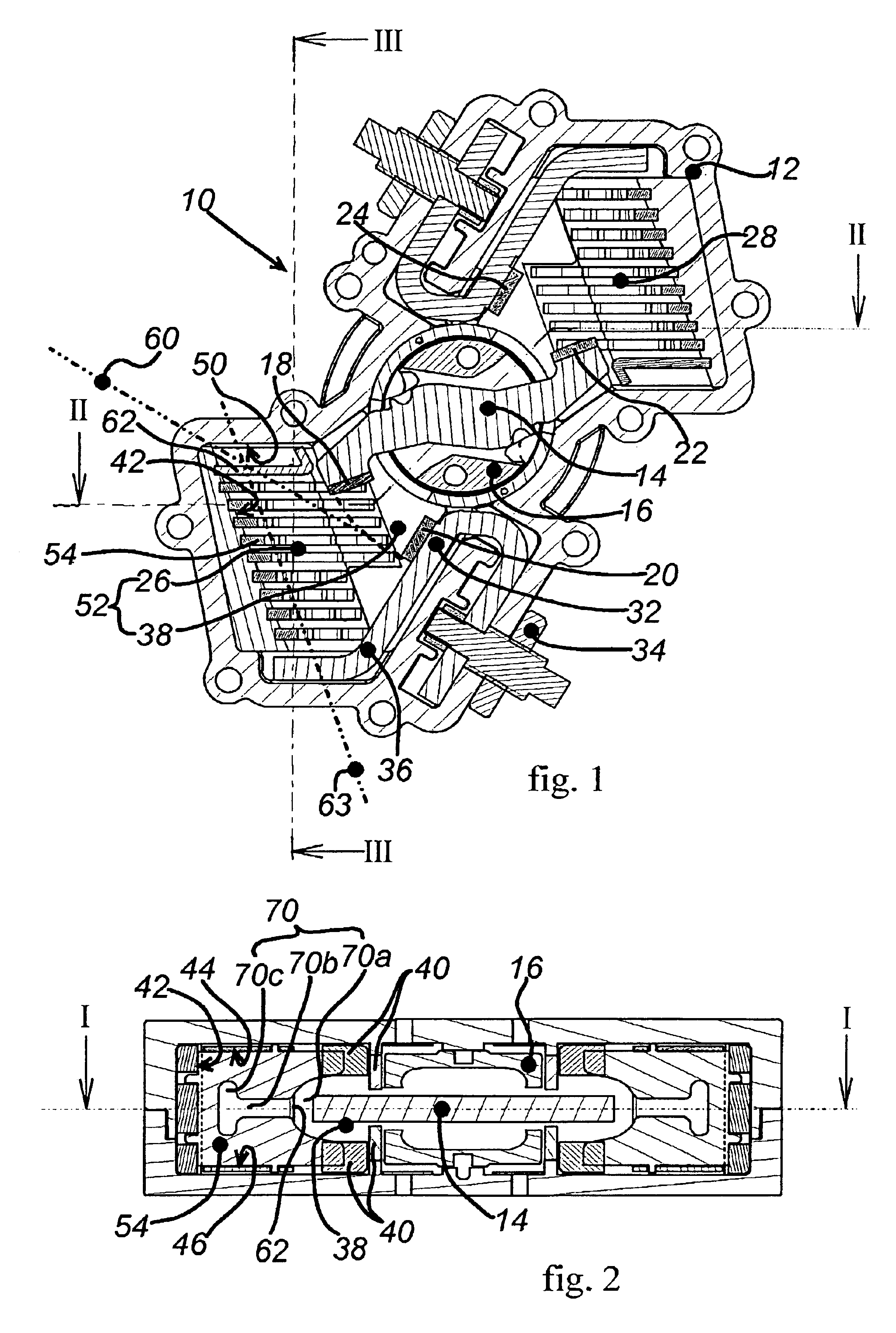 Electrical switchgear apparatus comprising an arc extinguishing chamber equipped with deionizing fins