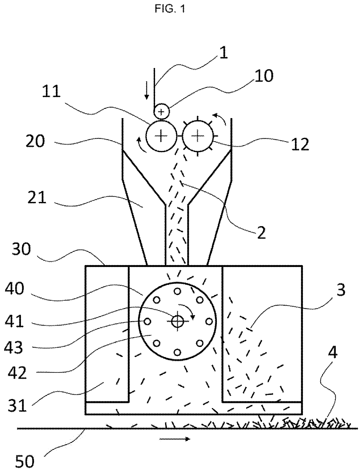 Reinforcing fiber mat manufacturing apparatus