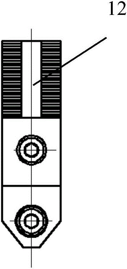 Eccentric clamping jaw applied to three-jaw chuck