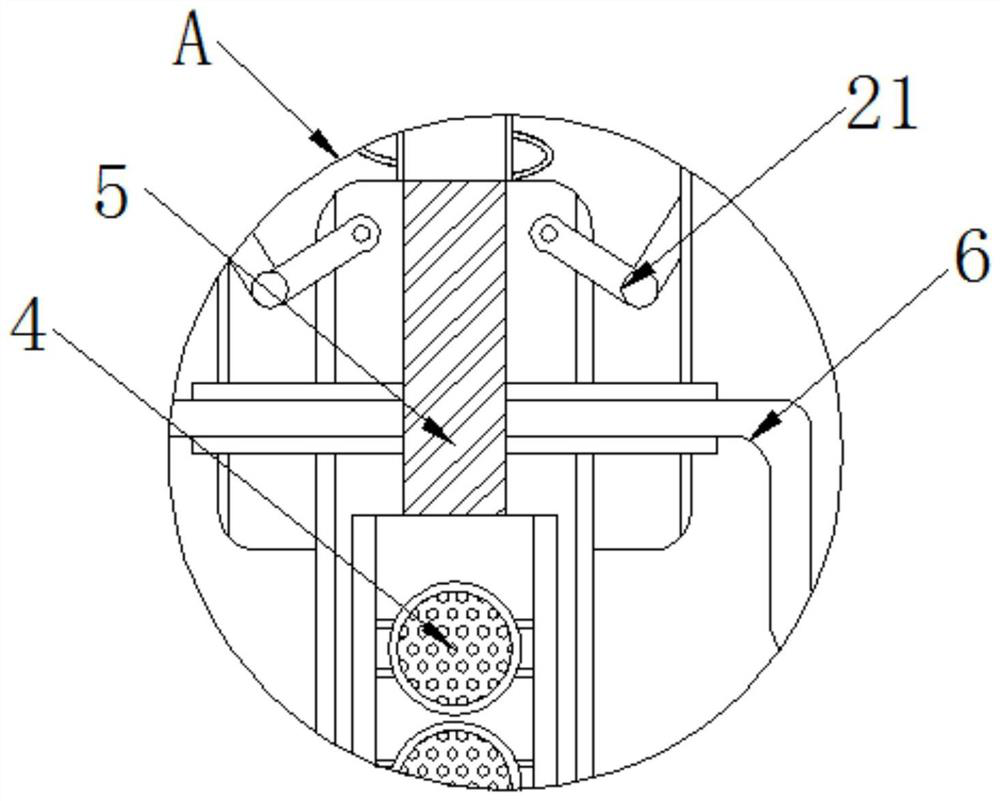 Large storage device with self-protection function based on thermal expansion principle