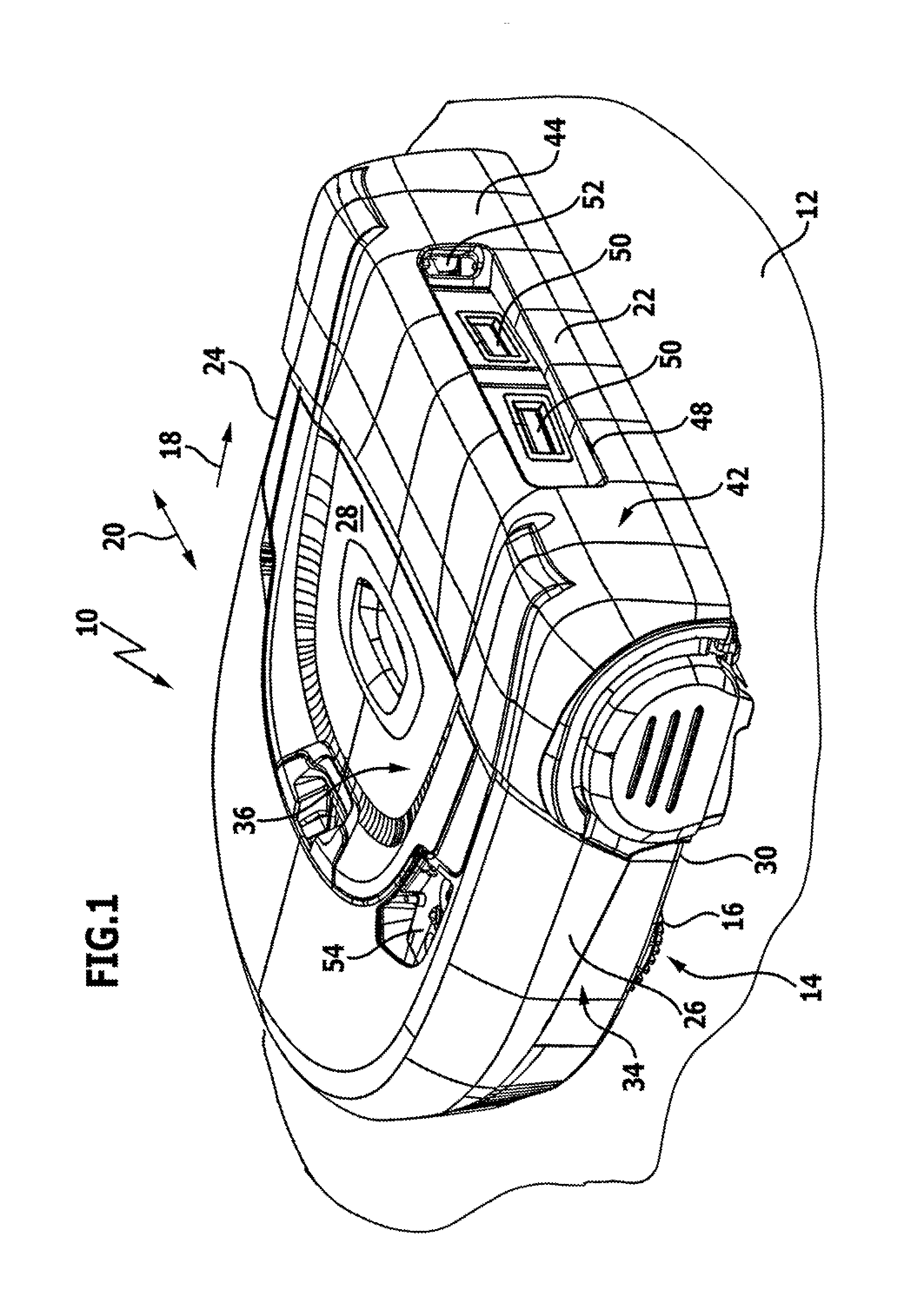 Self-propelled and self-steering floor cleaning appliance