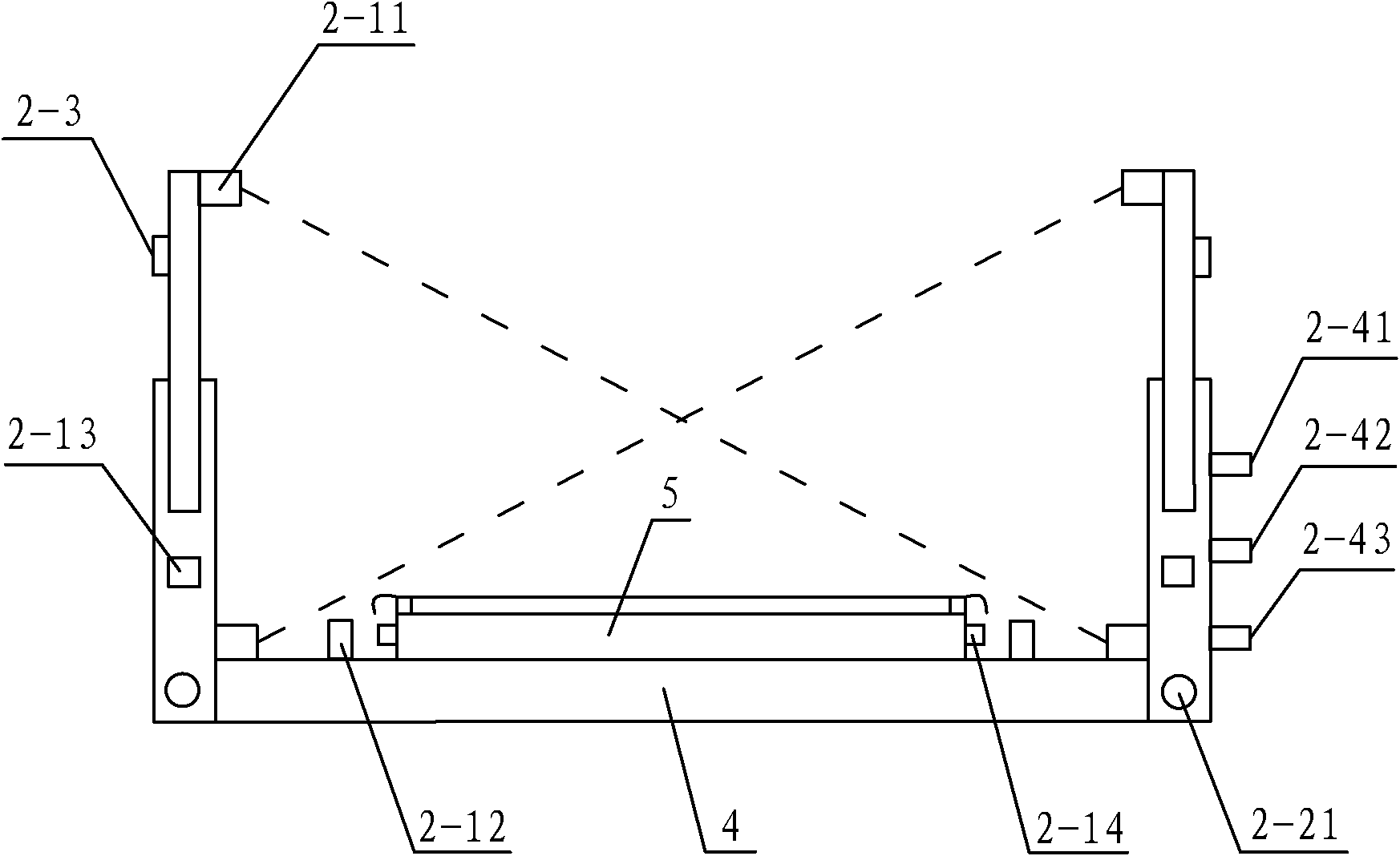 Heavy duty stacker for containers