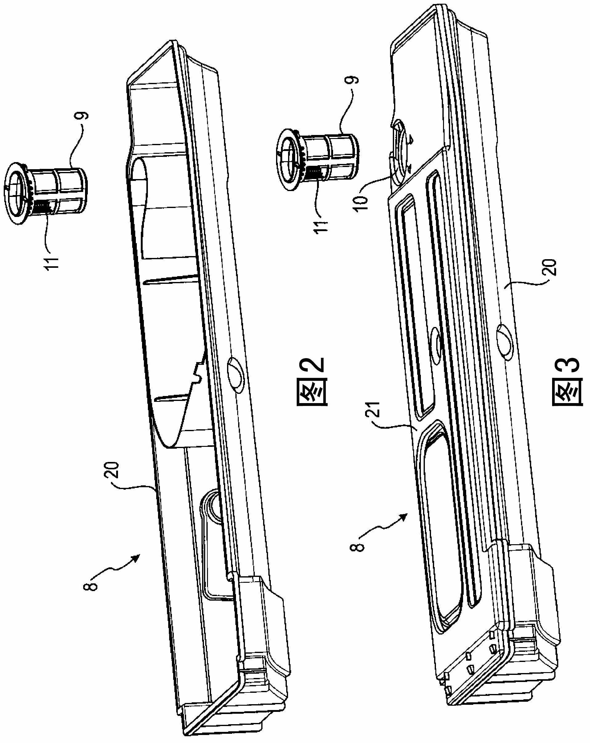 Laundry dryer having a condensate collector