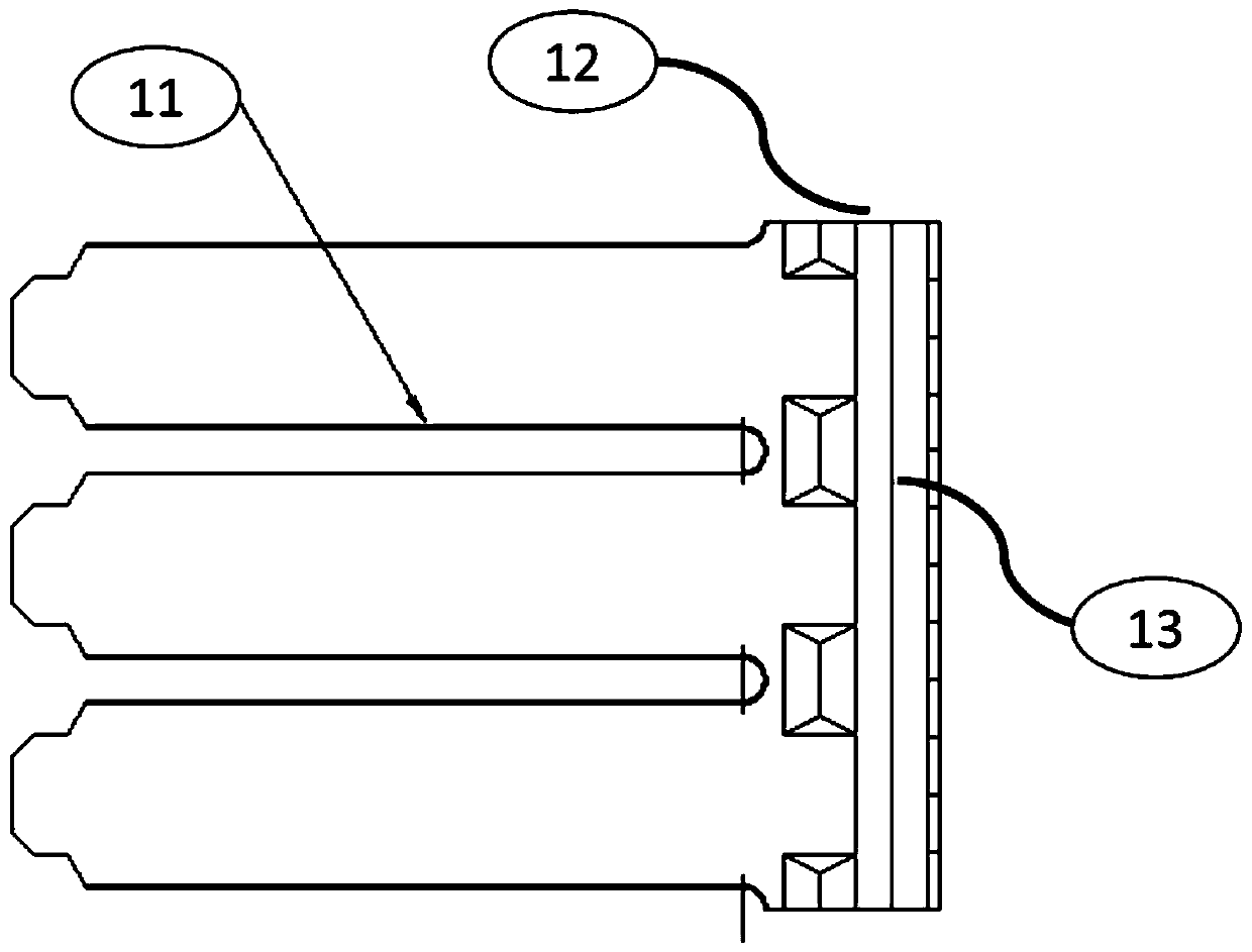 Automobile heat pump air conditioner adopting patch type micro-channel heat exchanger