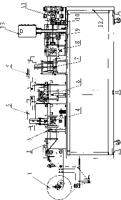 Intelligent packer with manipulator for receiving and sending swabs and quantificationally dosing and use method thereof