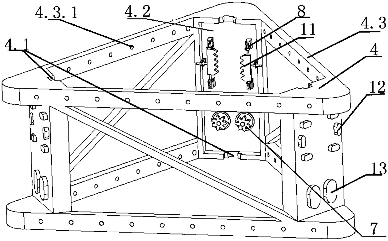 Liftable ice resisting device suitable for truss pile leg self-elevating ocean platform