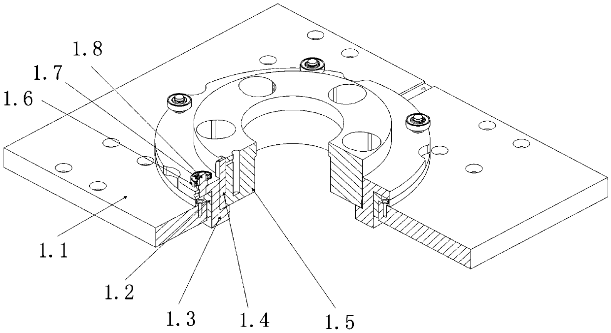 Simple circle equal-division indexing device capable of continuously rotating