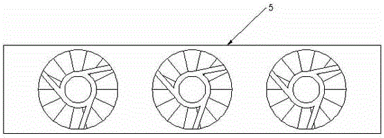 Out-box molten aluminum heating device