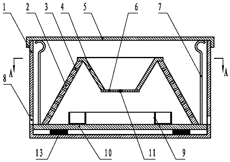 Leech trapping device