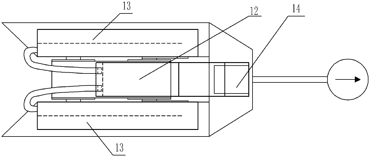 Water surface oil recovering device