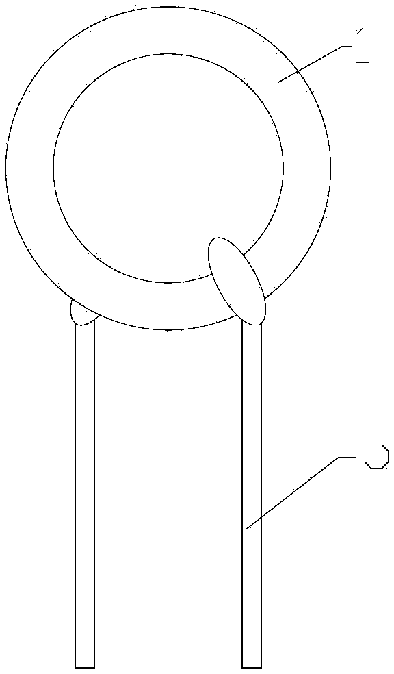 Concave dual-electrode integrated chip high-voltage ceramic capacitor and manufacturing process thereof