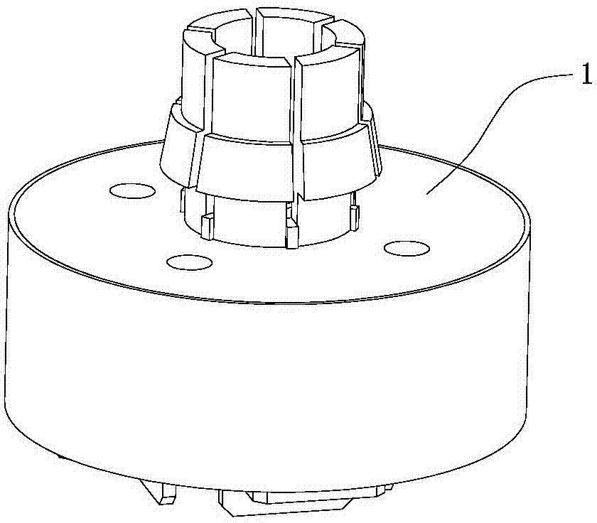 Clamping paw with centering function