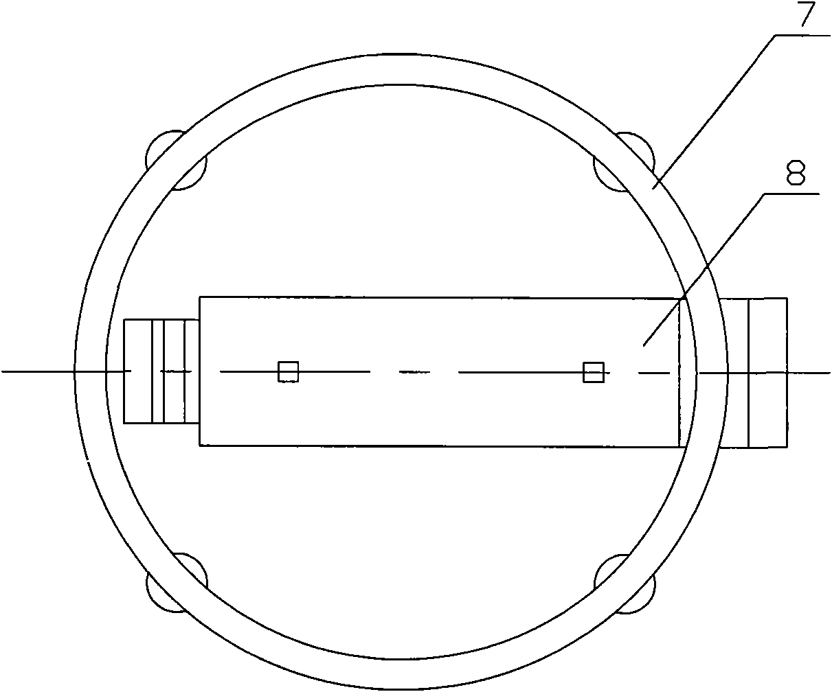 Separating device and separating method for self streaming gas-solid magnetic field fluidized bed