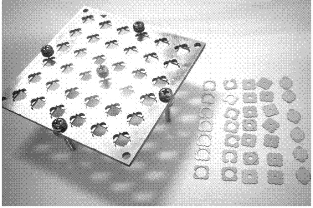 Relaxation ferroelectric monocrystal pyroelectric infrared detector and preparation method thereof