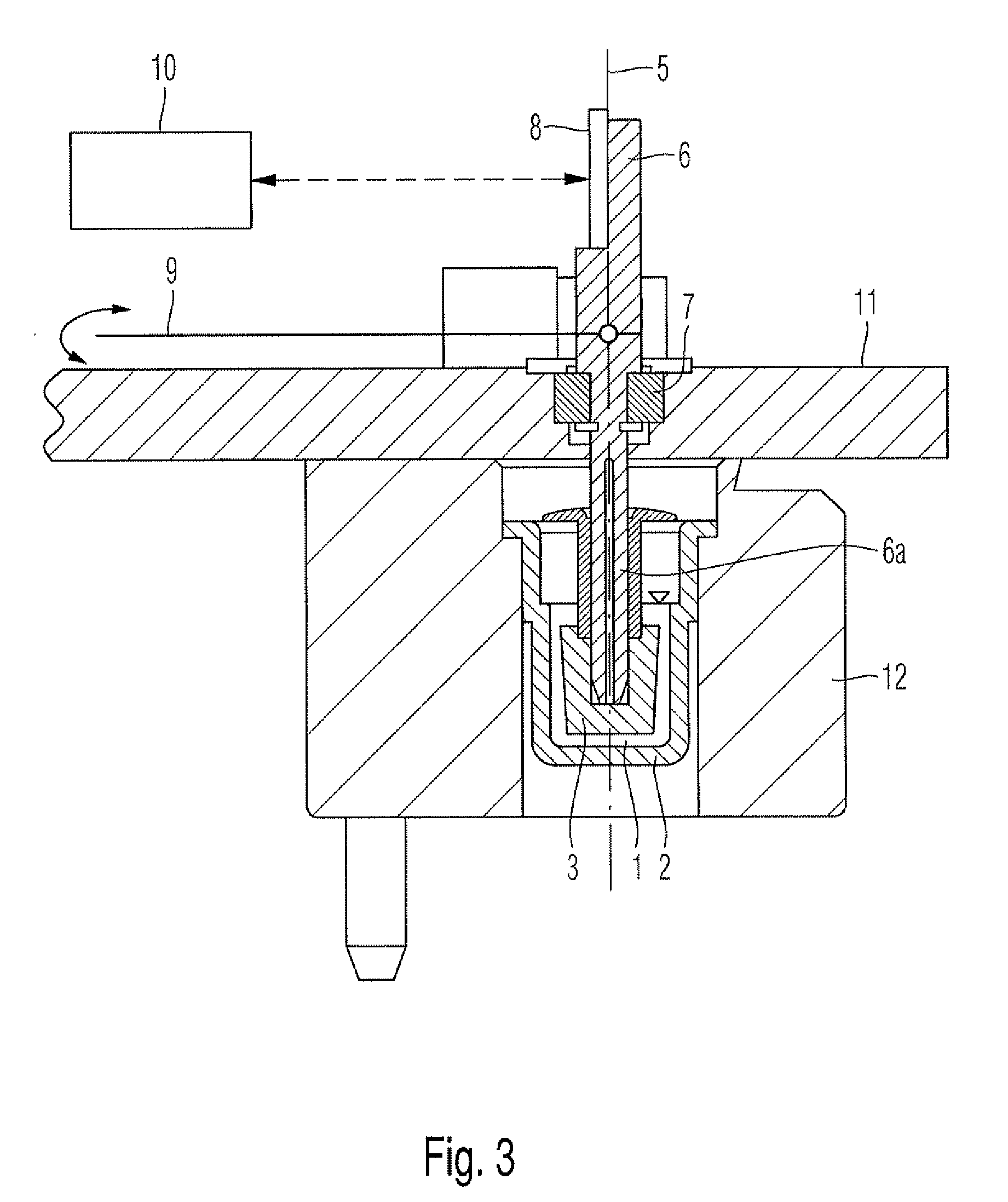 Cartridge device for a measuring system for measuring viscoelastic characteristics of a sample liquid, a corresponding measuring system, and a corresponding method