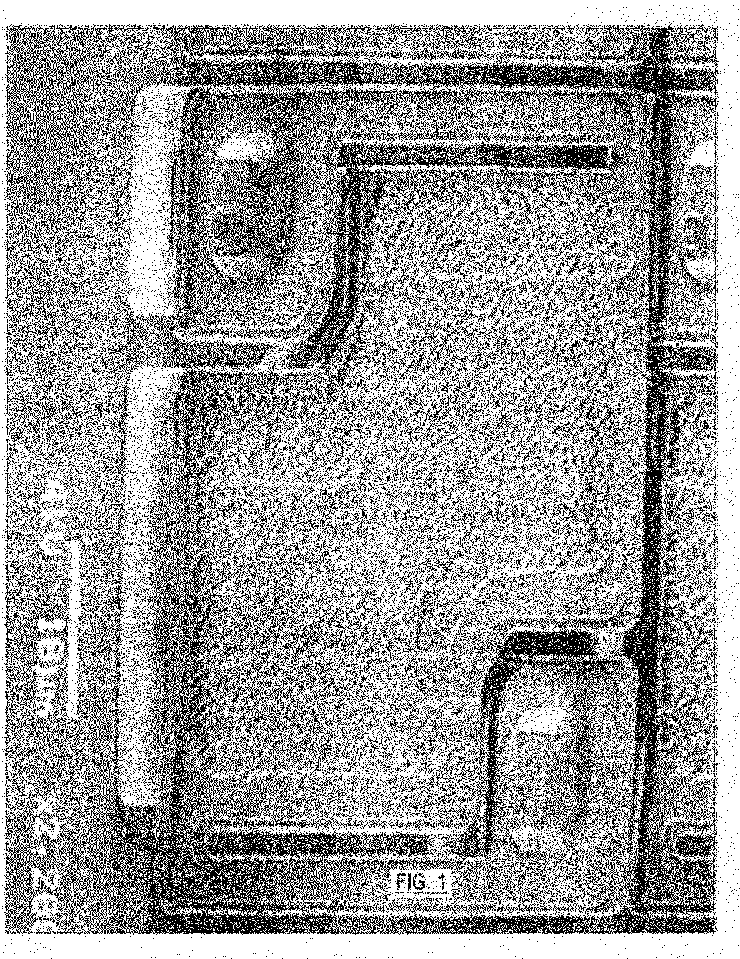 Fast microbolometer pixels with integrated micro-optical focusing elements