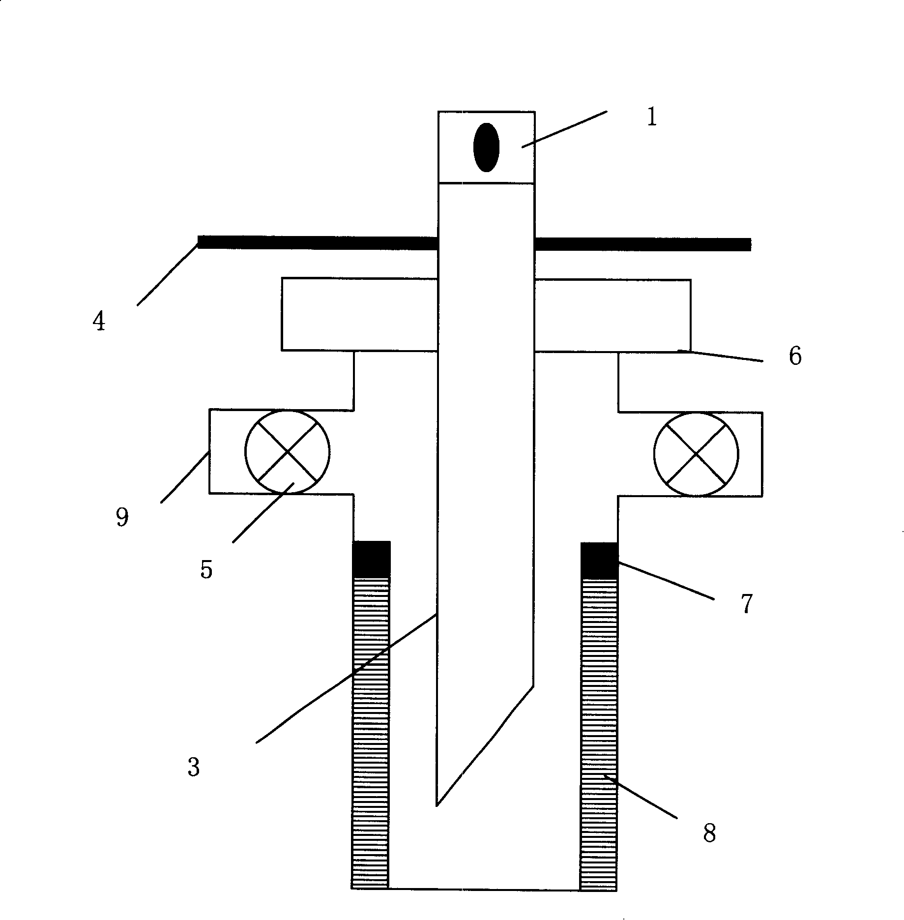 Continuous sand flushing technique and continuous sand flushing device thereof