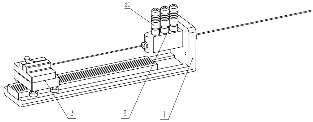 Device capable of continuously implanting radioactive particles and implanting method using device