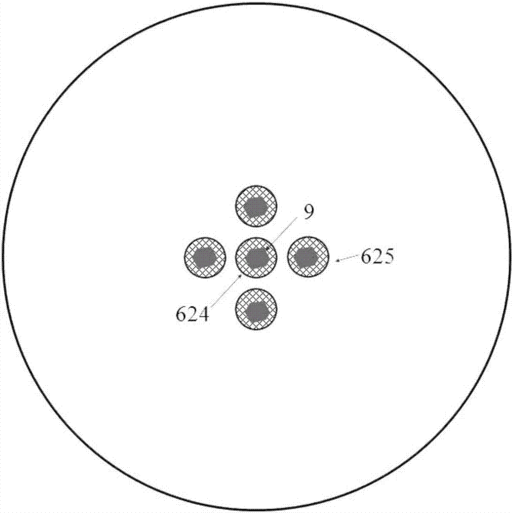 Ultra-compact femtosecond electron diffraction apparatus