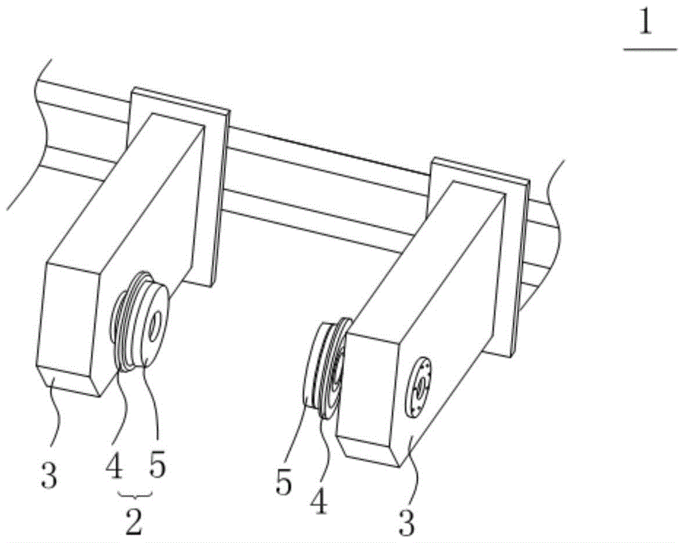 Clamping device and unwinding device