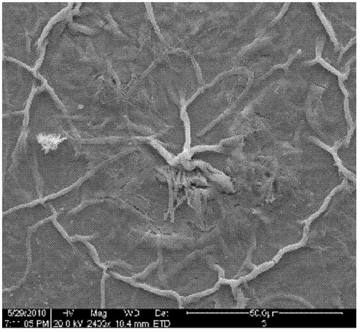 Method for improving interface caking property of dye sensitized solar cell substrate