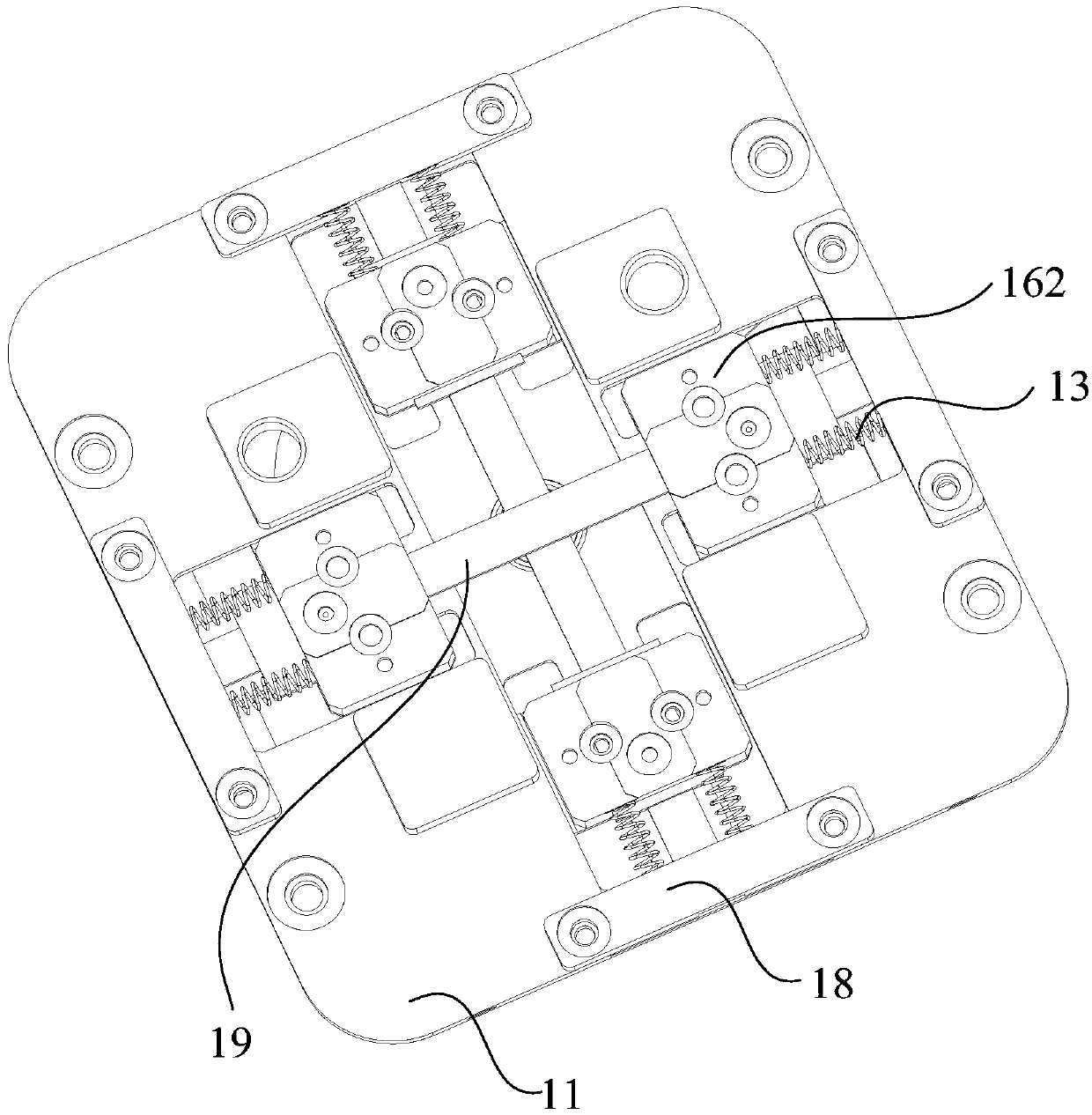 Central locating mechanism and device