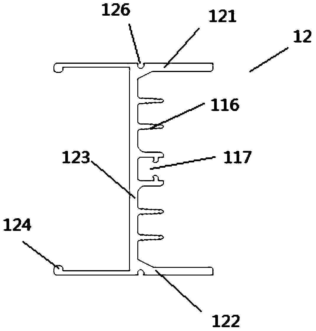 Two-piece type plug-in bus duct