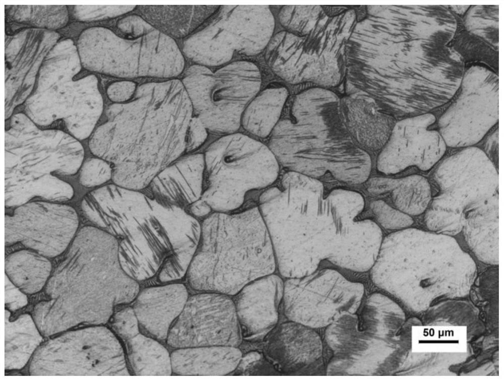 Heat-resistant magnesium alloy and preparation method thereof