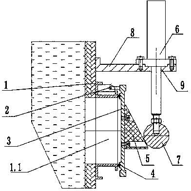 Square lifting intercepting flap valve