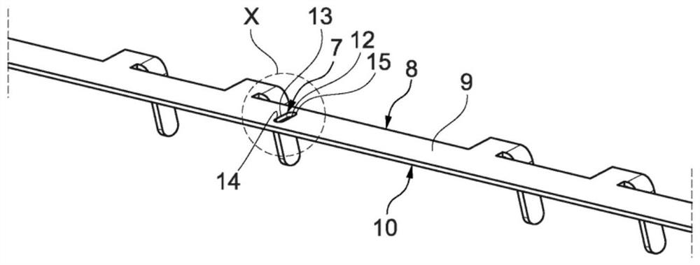 Device for actuating at least one switchable valve train component for internal combustion engine