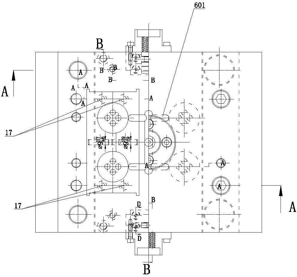 Capping plug injection mould and capping plug injection moulding method