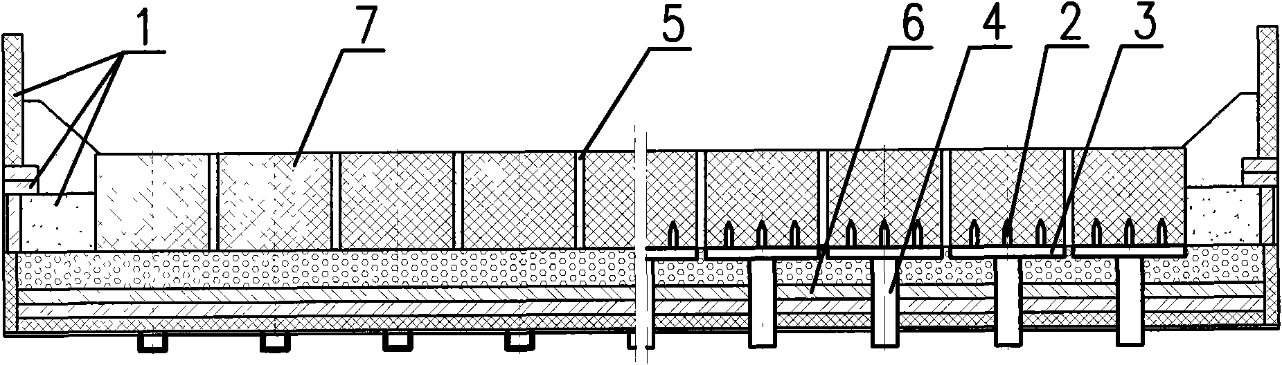 Cathode conductive structure