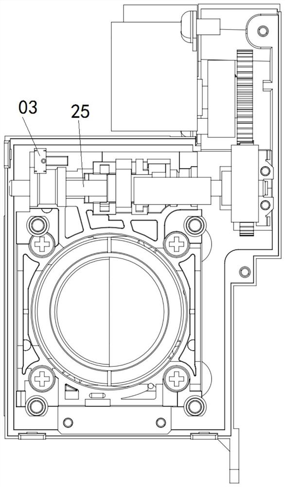 A projection device and its electric shaft-shifting structure