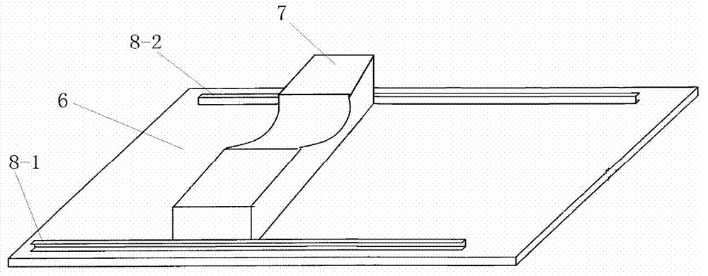 Device and method for automatically controlling blood occlusion of carotid artery