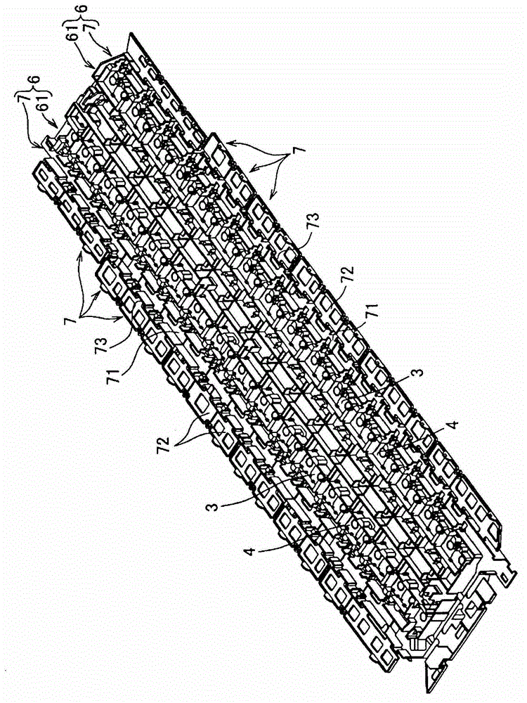 Battery connection member and battery connection body