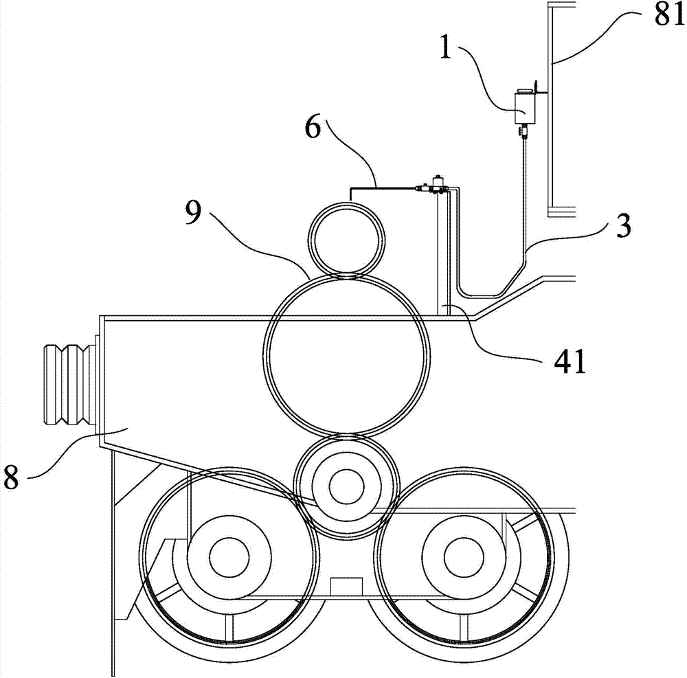 Lubricating systems for walking wheel opening gears of crane and crane comprising lubricating systems