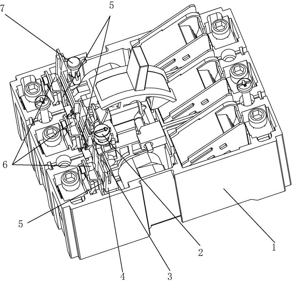 Molded case circuit breaker