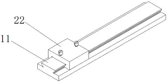 Popular type conveying device