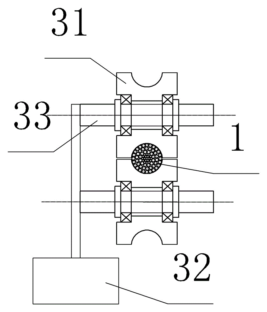 Wire breaking method and device for obtaining accurate hanging wire length of overhead transmission line conductor