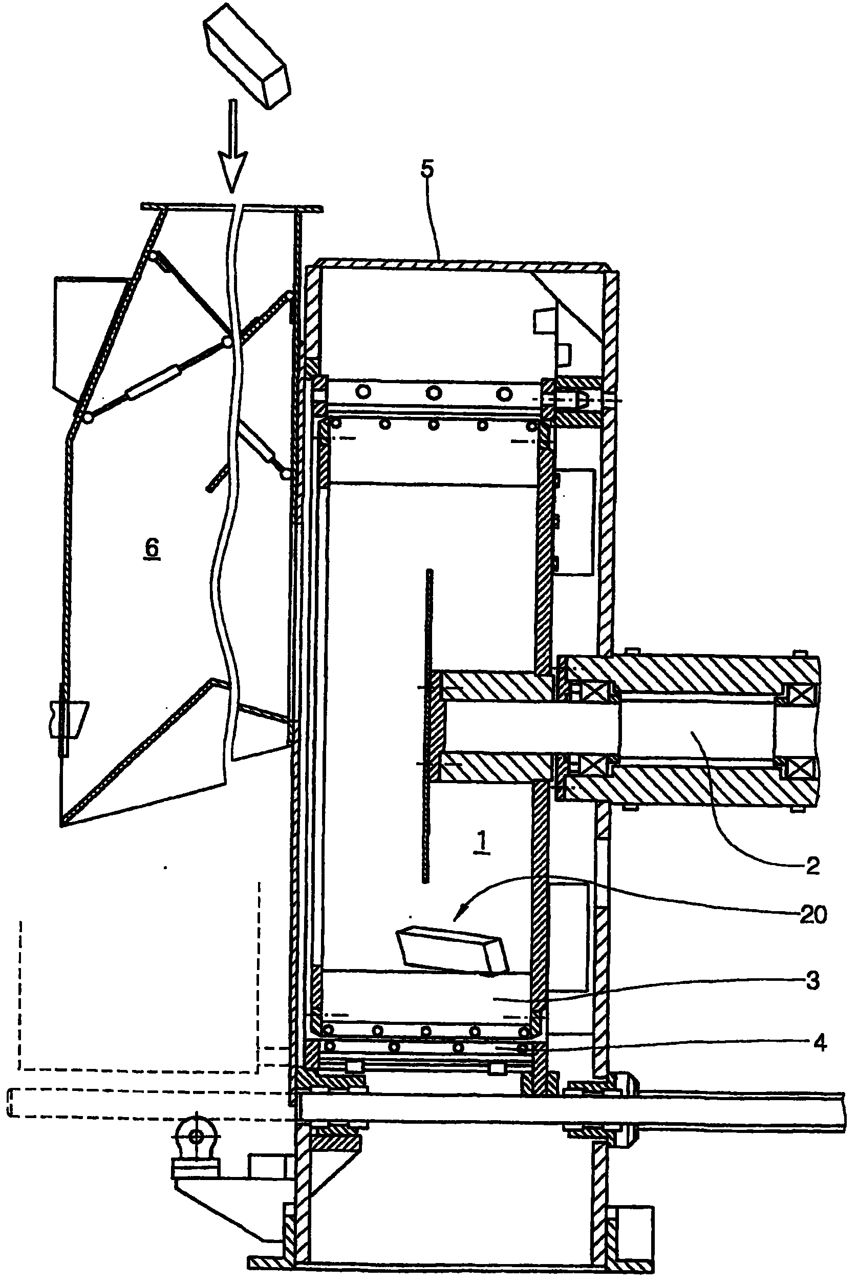 Production method of orienting fiber board and cutter for carrying out the method